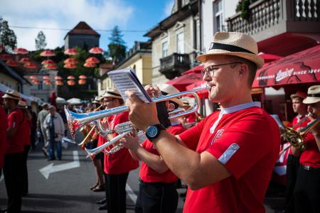 Izjemen obisk zaznamoval 50. Dneve narodnih noš in oblačilne dediščine v Kamniku (Blaž T. Muc)  (19)